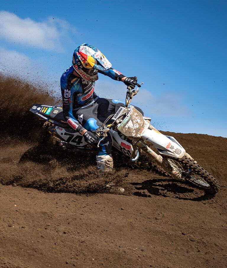 MOTO Glove Guide