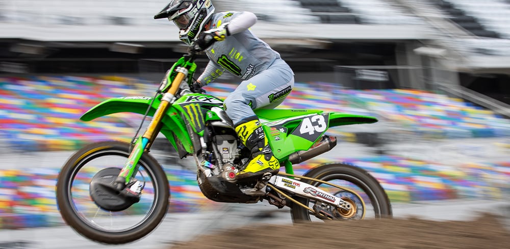 Motocross rider wearing Airline two